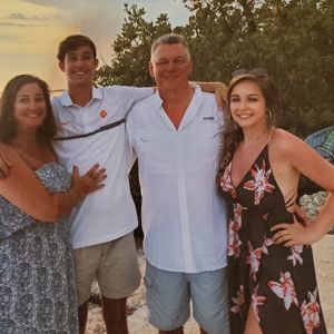 Meet your Posher, Linda